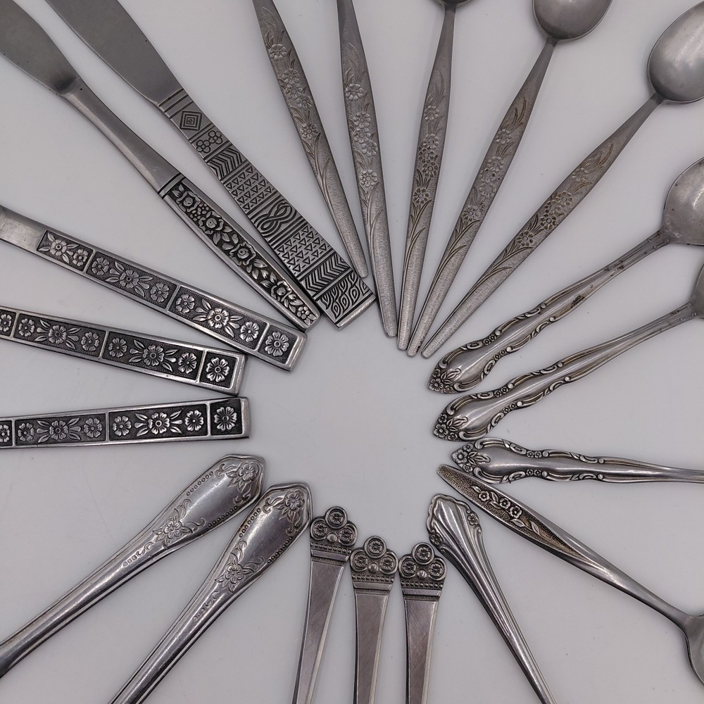 Vtg Flatware Mixed Lot 20 Ornate Fancy Patterns Silverware Jewelry Art Geometric